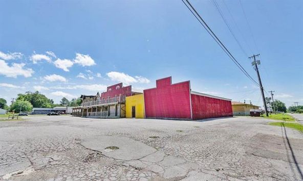 219 S 32nd St, Muskogee, OK 74401